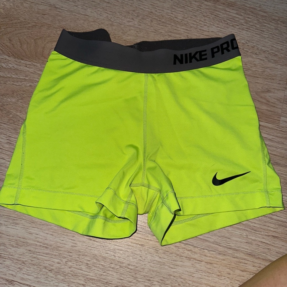 Nike pro spandex